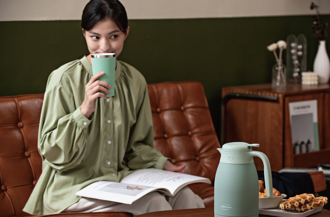 凱菲保溫壺-一年四季皆可使用的桌上型保溫壺 是想喝茶、咖啡時最不可或缺的必備品